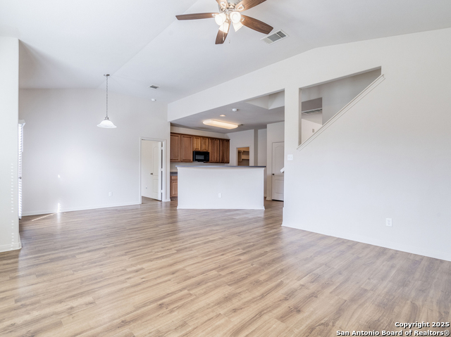 Details for 209 Buckingham, Kyle, TX 78640