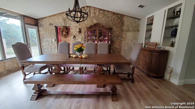 Image 23 of 51 For 9810 Park Dr