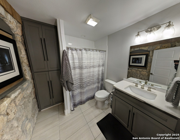 Image 25 of 51 For 9810 Park Dr