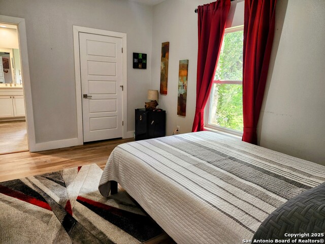 Image 37 of 51 For 9810 Park Dr