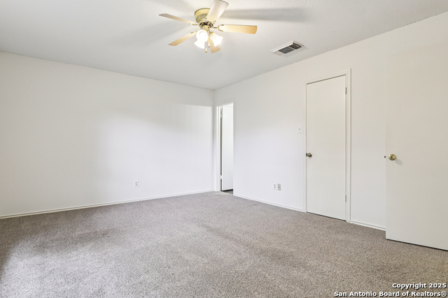 Image 14 of 23 For 7013 Blossom Creek