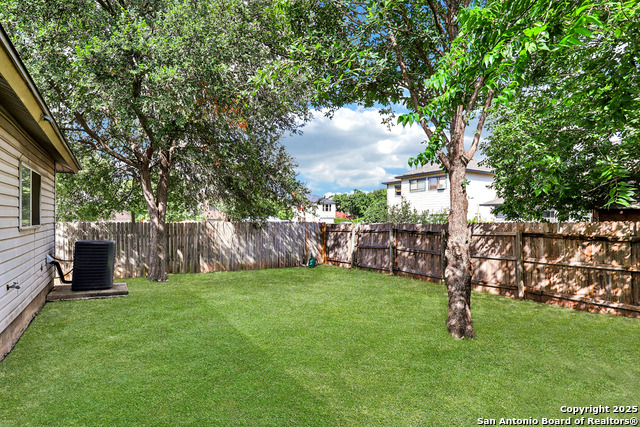 Image 23 of 23 For 7013 Blossom Creek