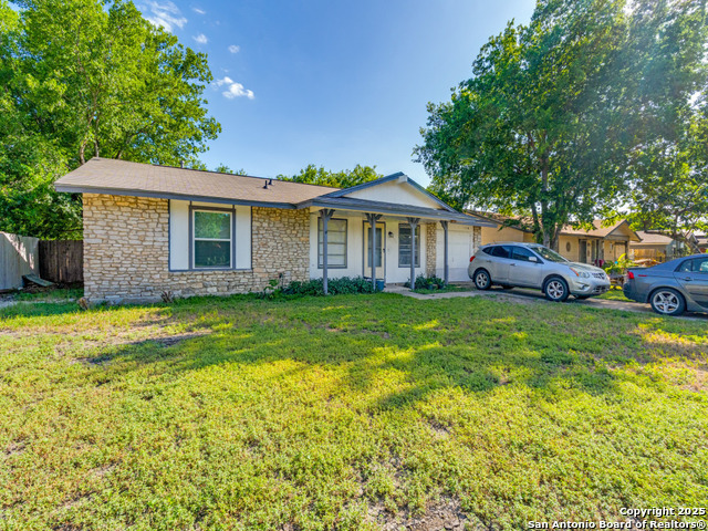 Details for 7330 Glen Cross Dr, San Antonio, TX 78239