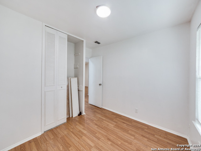 Listing photo id 20 for 7330 Glen Cross Dr