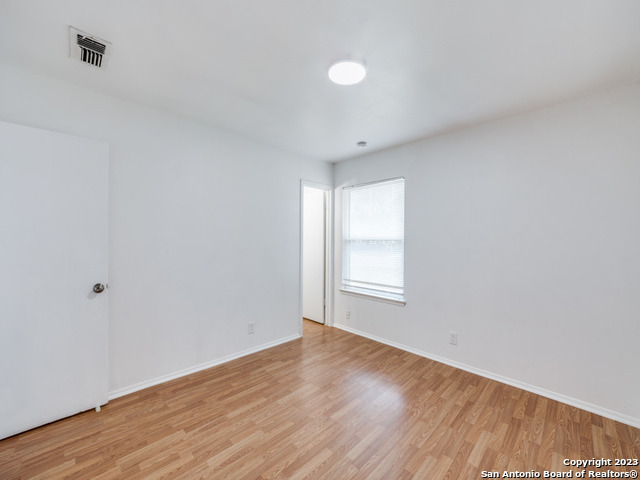 Listing photo id 26 for 7330 Glen Cross Dr