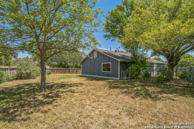 Image 18 of 18 For 3501 Ridge Knoll St