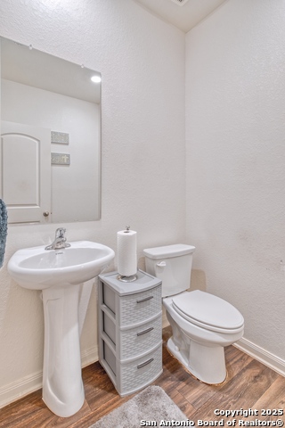 Image 5 of 27 For 4010 Leighton Hbr