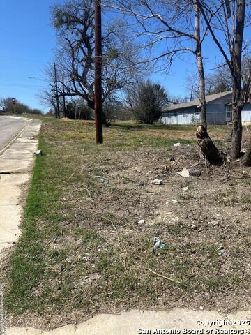 Image 2 of 4 For 922 Hampton St Lot 16