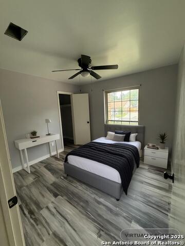 Image 16 of 21 For 9519 Brook Green