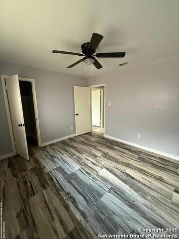 Image 17 of 21 For 9519 Brook Green