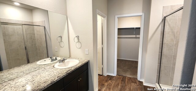 Listing photo id 9 for 5210 Scoria Trail