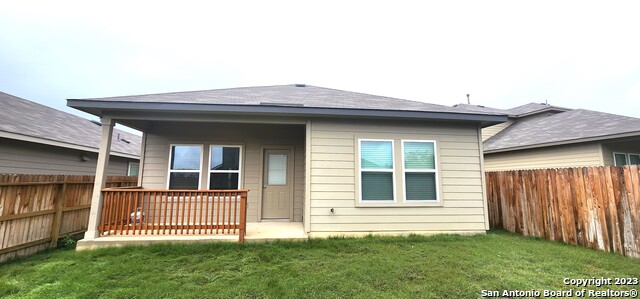 Listing photo id 14 for 5210 Scoria Trail