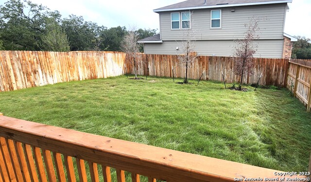 Listing photo id 16 for 5210 Scoria Trail