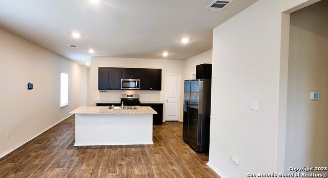 Listing photo id 4 for 5210 Scoria Trail