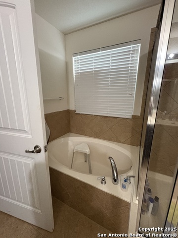 Image 9 of 12 For 714 Halogen Way