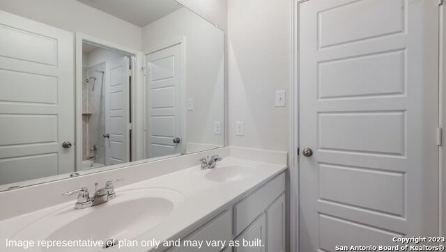 Image 21 of 55 For 14772 Pearl Flats