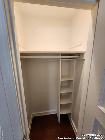 Listing photo id 3 for 217 Natalen Ave  2