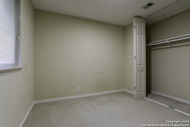 Image 16 of 49 For 8406 Timber Crest