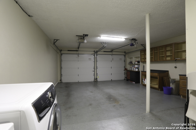 Image 30 of 49 For 8406 Timber Crest