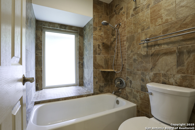 Image 35 of 49 For 8406 Timber Crest