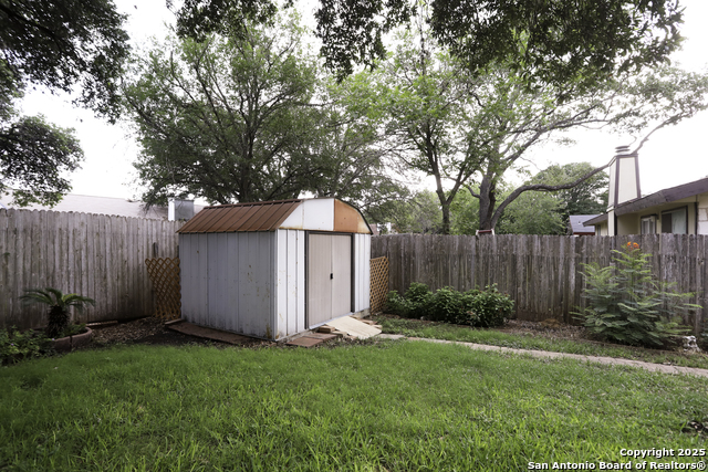 Image 46 of 49 For 8406 Timber Crest