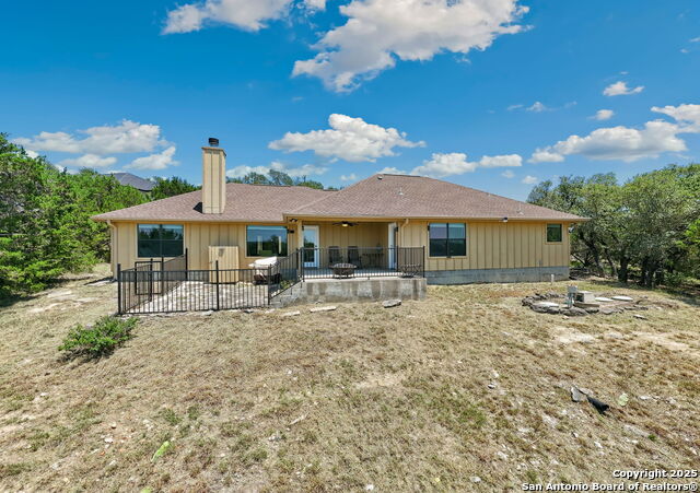 Listing photo id 26 for 632 Lasso Loop