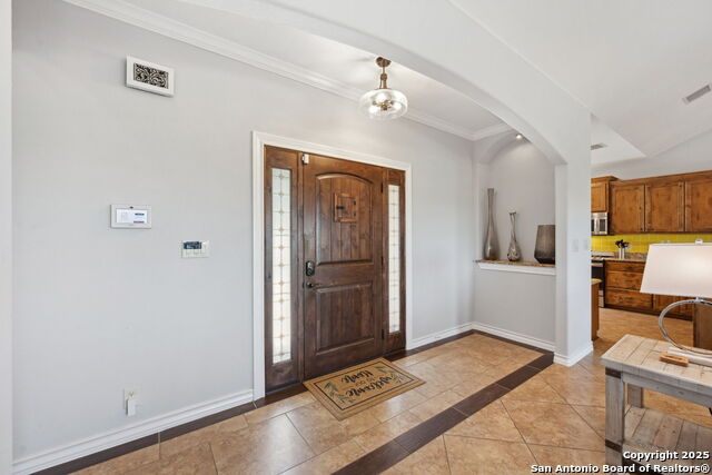 Listing photo id 3 for 632 Lasso Loop