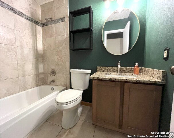 Image 10 of 15 For 8034 Chestnut Ash Dr