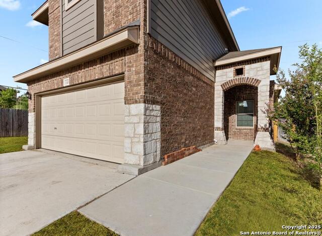 Image 3 of 27 For 11438 Sea Gull Ct