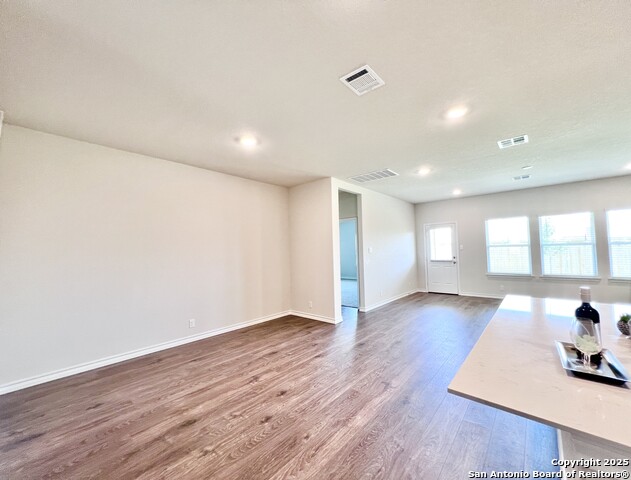 Listing photo id 15 for 21109 Watercourse Way