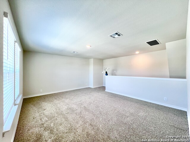 Listing photo id 34 for 21109 Watercourse Way