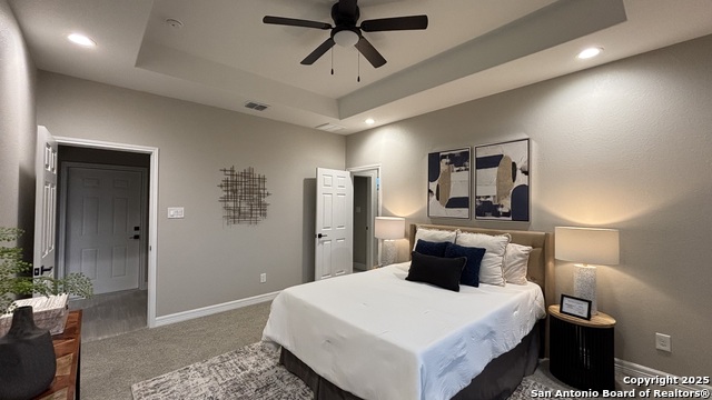 Image 6 of 25 For 7919 Deerfield Blvd.