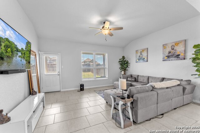 Image 9 of 34 For 8919 Ladbroke