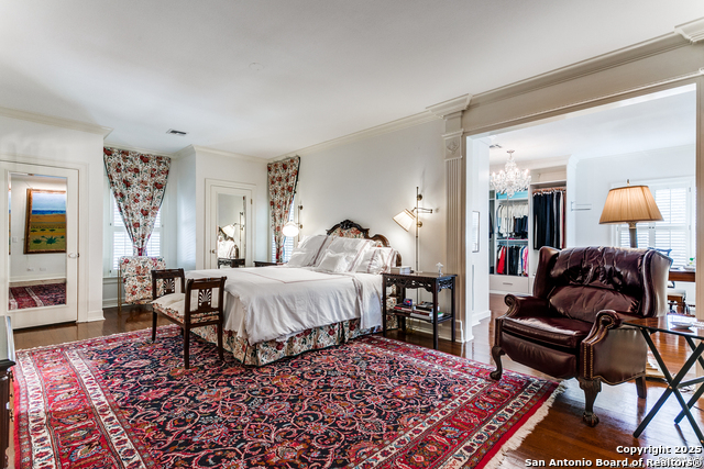 Listing photo id 19 for 254 Summit E