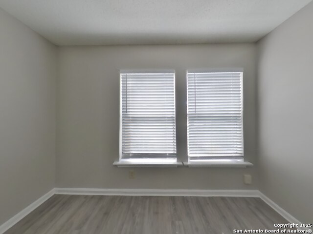 Image 16 of 17 For 8014 Chestnut Blue