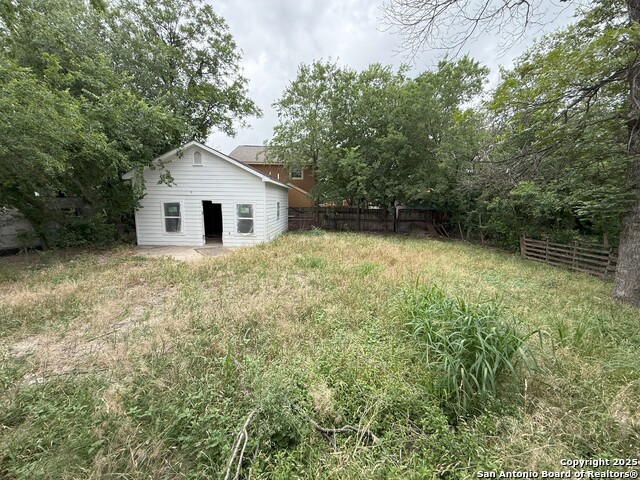 Image 11 of 12 For 418 Mckinley