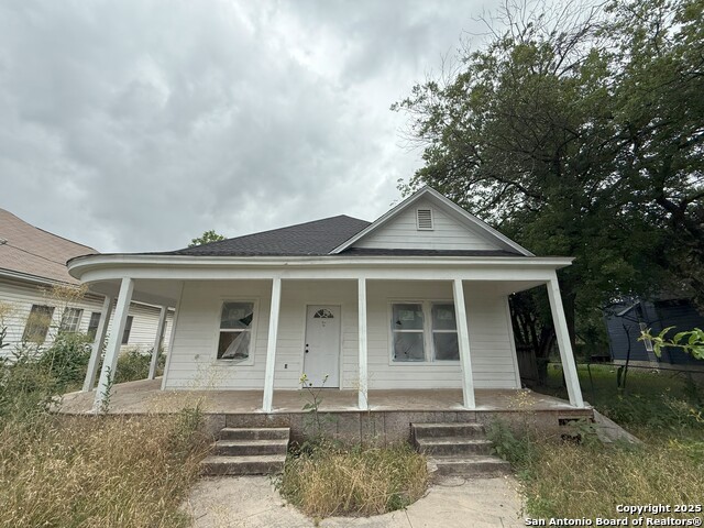 Image 2 of 12 For 418 Mckinley