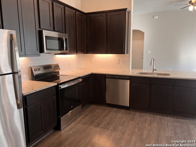 Image 7 of 27 For 618 Ashers Place