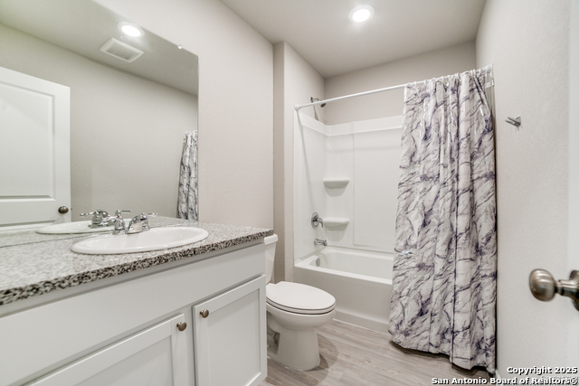 Image 10 of 12 For 8530 Western Tanager