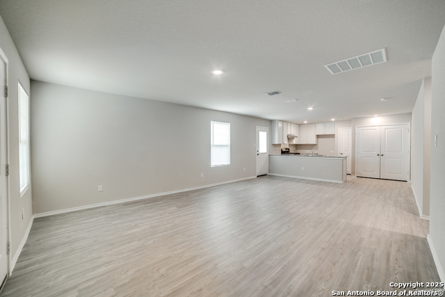 Image 3 of 12 For 8530 Western Tanager