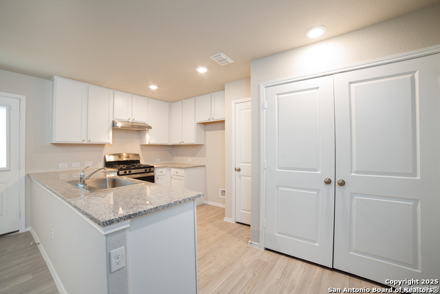 Image 6 of 12 For 8530 Western Tanager