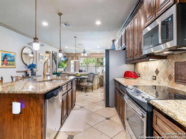 Image 10 of 25 For 105 Retama Road