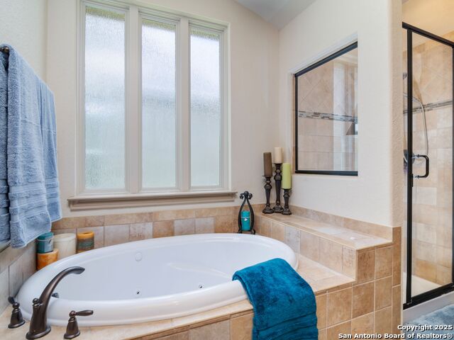 Image 18 of 25 For 105 Retama Road