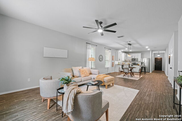 Image 20 of 38 For 336 Salz Way