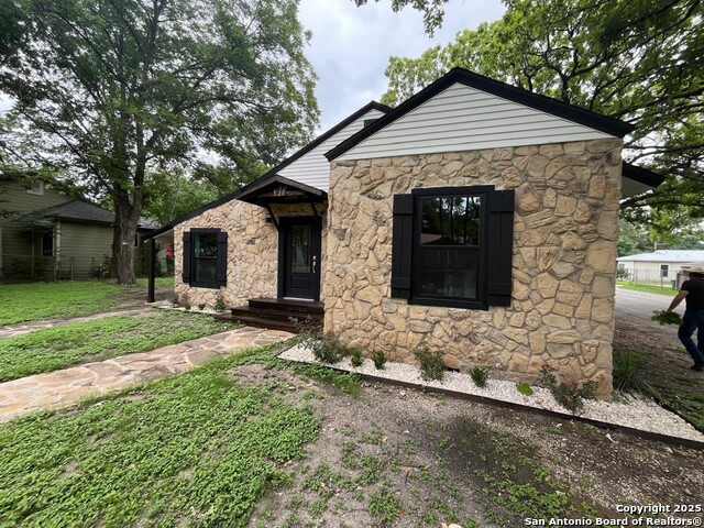 Details for 520 Frost  , San Antonio, TX 78201