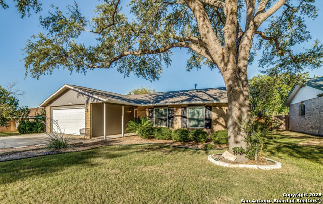 Details for 12218 Brownstone St, Live Oak, TX 78233