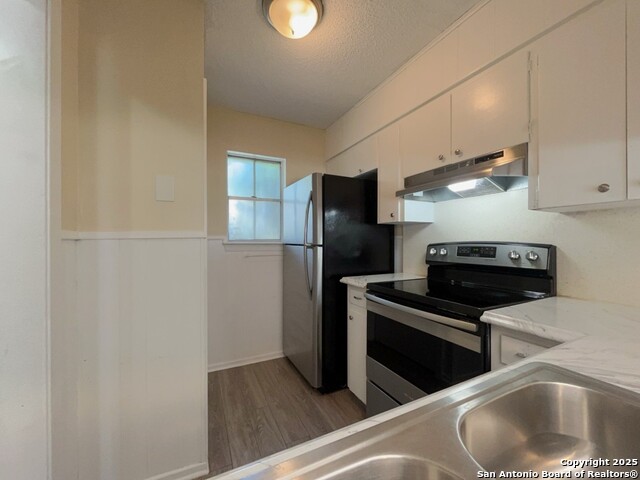 Image 12 of 33 For 311 San Antonio Ave E 108