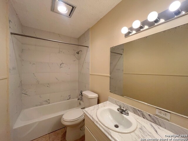 Image 19 of 33 For 311 San Antonio Ave E 108
