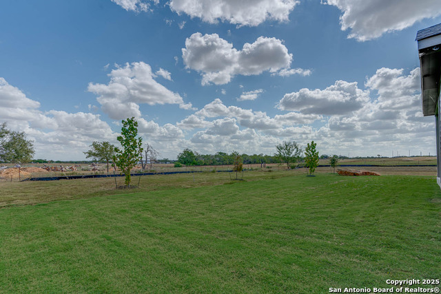 Image 44 of 48 For 5306 Estates Oak