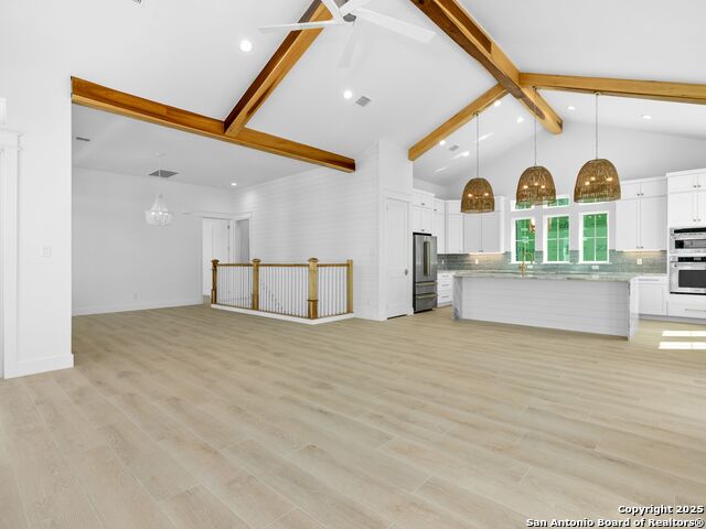 Listing photo id 21 for 506 Sunrise Ave